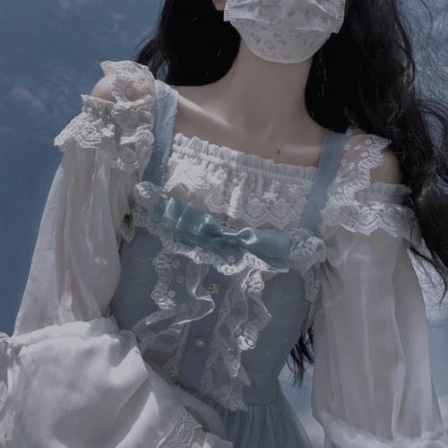 班上的女同学,我全部都喜欢